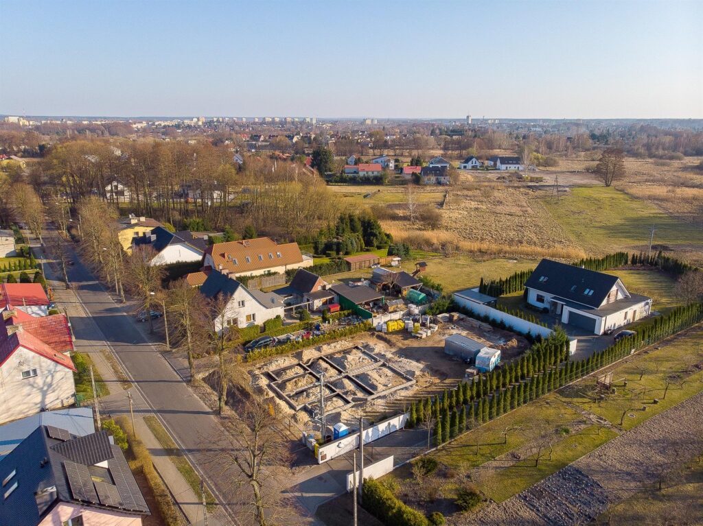 Połowa bliźniaka - nowa inwestycja w Pile - zdjęcie 1