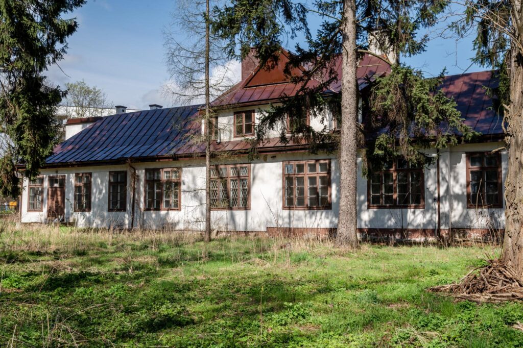 Nieruchomość 7963 m2 z budynkiem ul. Zielona - zdjęcie 2