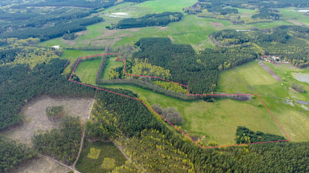 Ziemia rolna - działka 15,8713 ha - zdjęcie 2