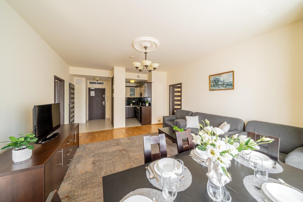 Przestronny 3-pokojowy apartament - 150 m od morza - zdjęcie 3