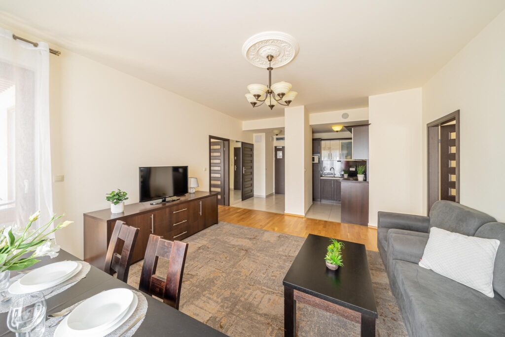 Przestronny 3-pokojowy apartament - 150 m od morza - zdjęcie 4