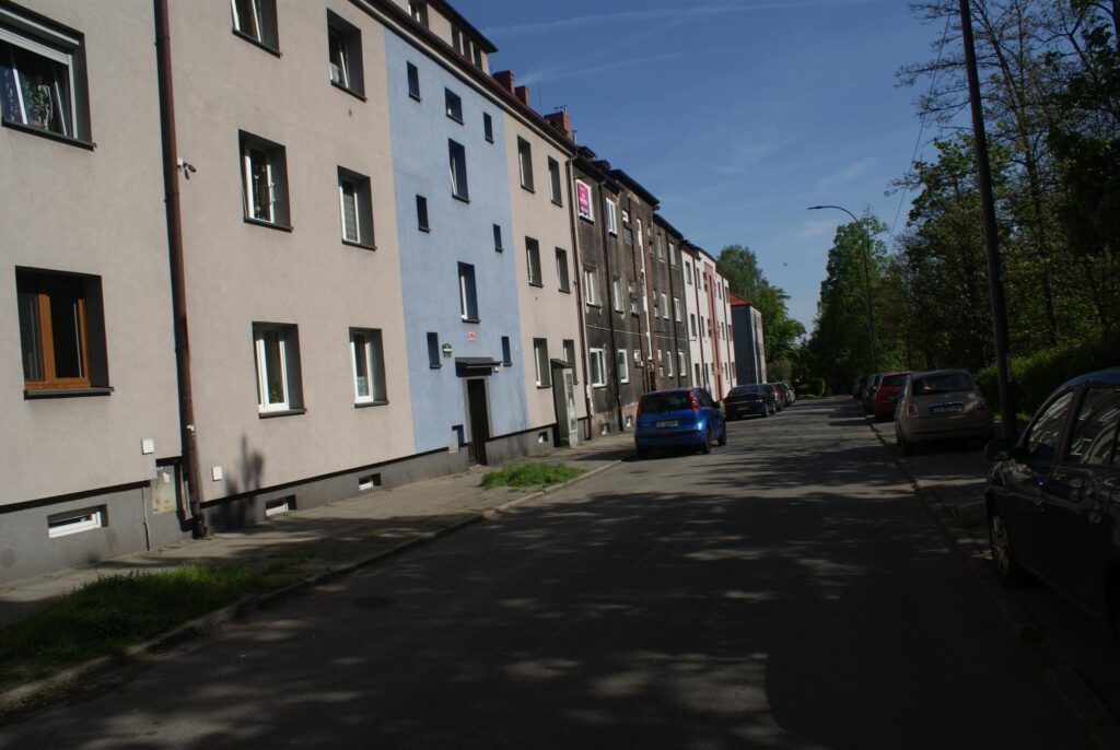 3 pokoje, centrum, niski blok - zdjęcie 4