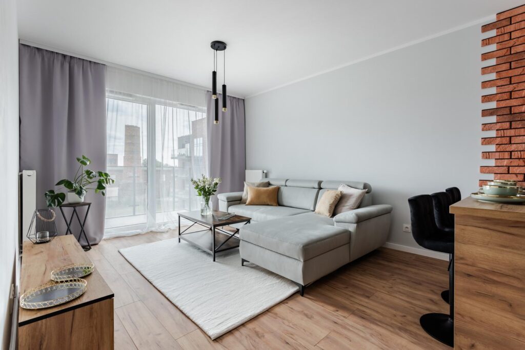 Nowe 2 pok. w Starej Cegielni/Duży balkon/Brak PCC - zdjęcie 1