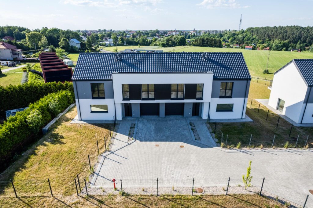 Dom na sprzedaż w standardzie deweloperskim - zdjęcie 28