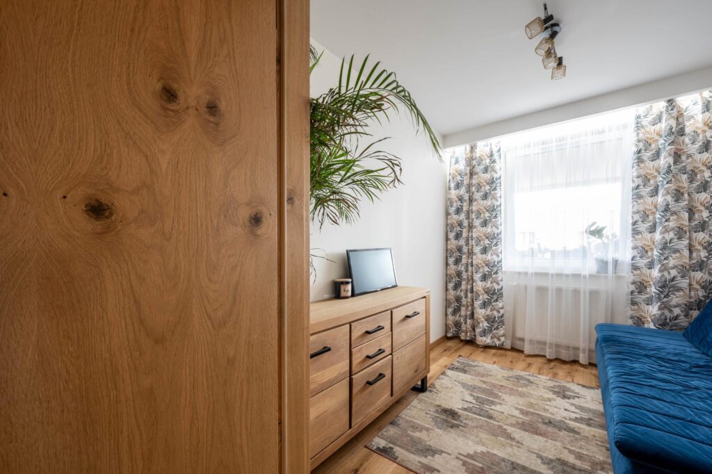 Wyjątkowy apartament z tarasem przy ul.Cystersów - zdjęcie 5