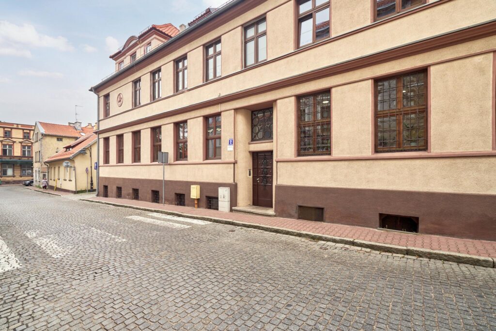 Atrakcyjny lokal w centrum Mrągowa - zdjęcie 17