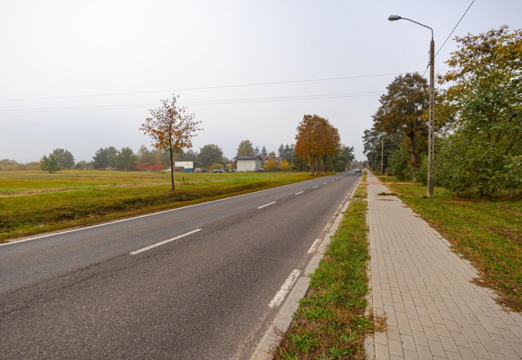 Działka budowlana 1174m2 - zdjęcie 2