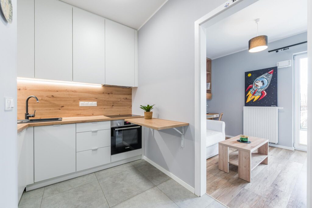 Apartament z ogródkiem do wprowadzenia, garaż - zdjęcie 3