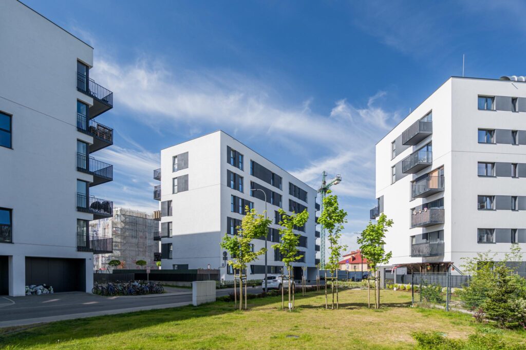Apartament z ogródkiem do wprowadzenia, garaż - zdjęcie 4