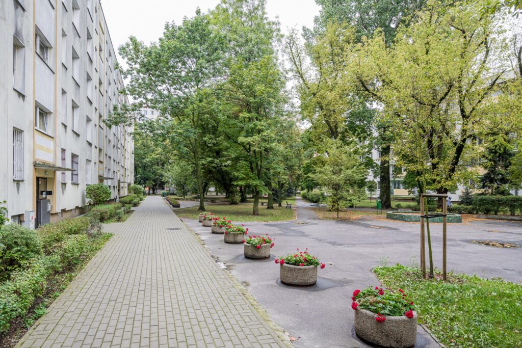 3 pokoje, po remoncie, przy metrze M2 - zdjęcie 8