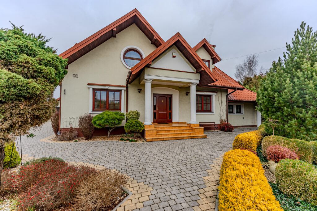 Żelechów – przestronny dom na sprzedaż - zdjęcie 19
