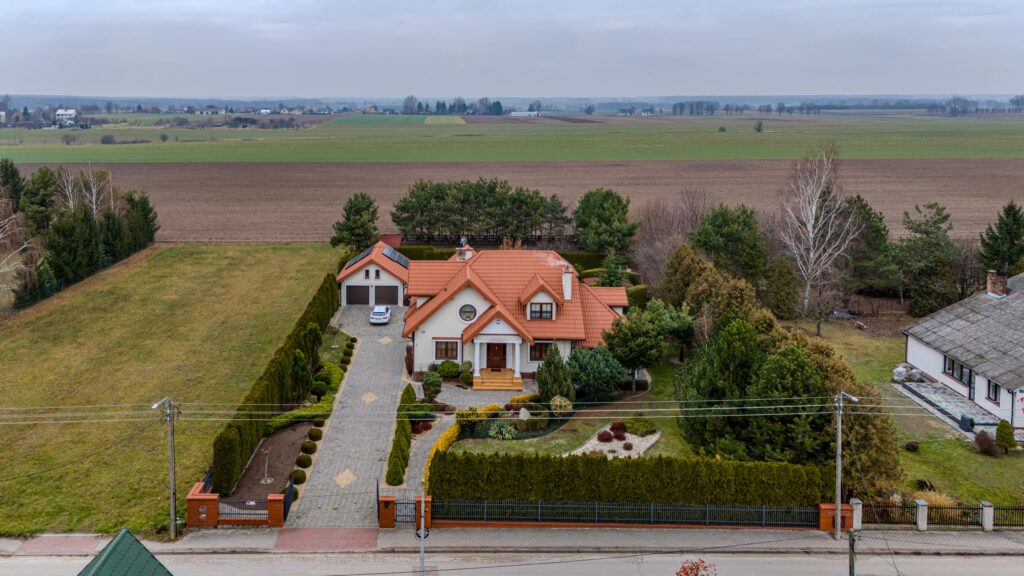 Żelechów – przestronny dom na sprzedaż - zdjęcie 29