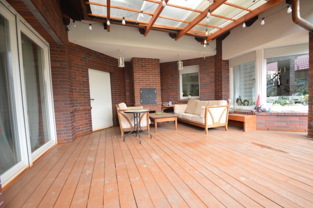 Podwójny dom. Stylowy i komfortowy. Garaż. Sauna. - zdjęcie 36