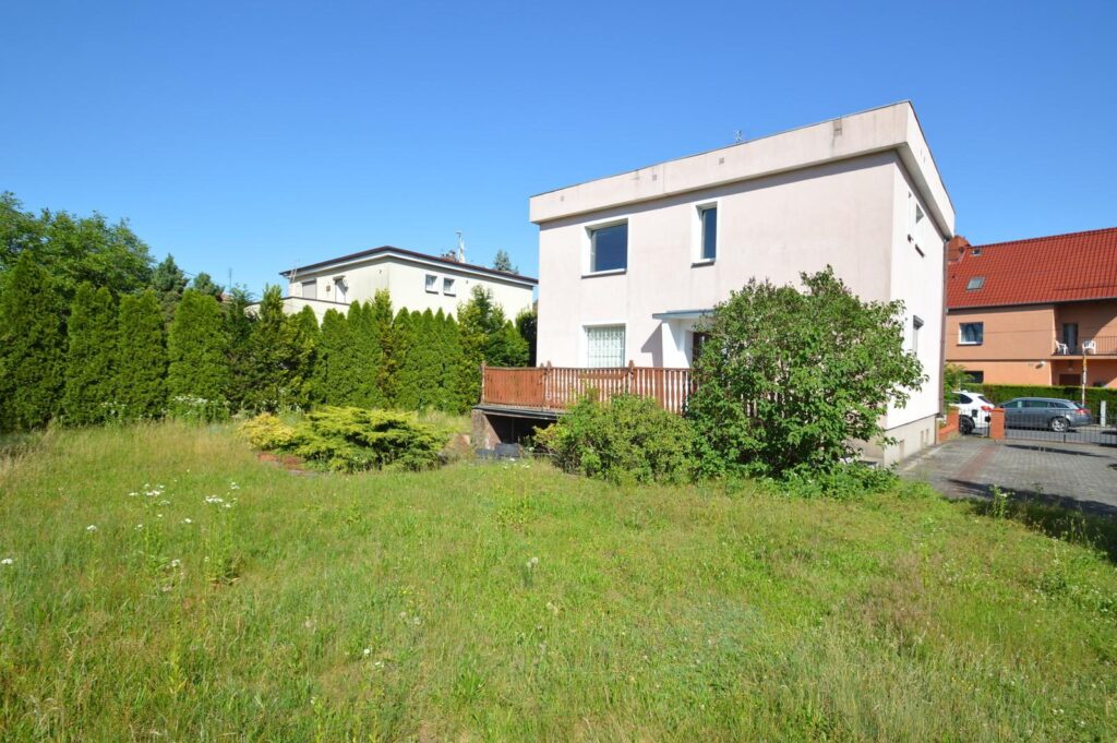 Wolnostojący do 4 pokoje - oferta sprzedaży - zdjęcie 1