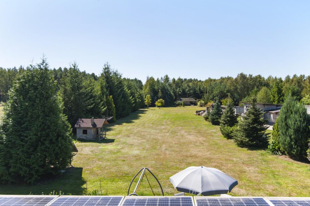 Wygodny dom, działka ponad 8000m2, sielska okolica - zdjęcie 3