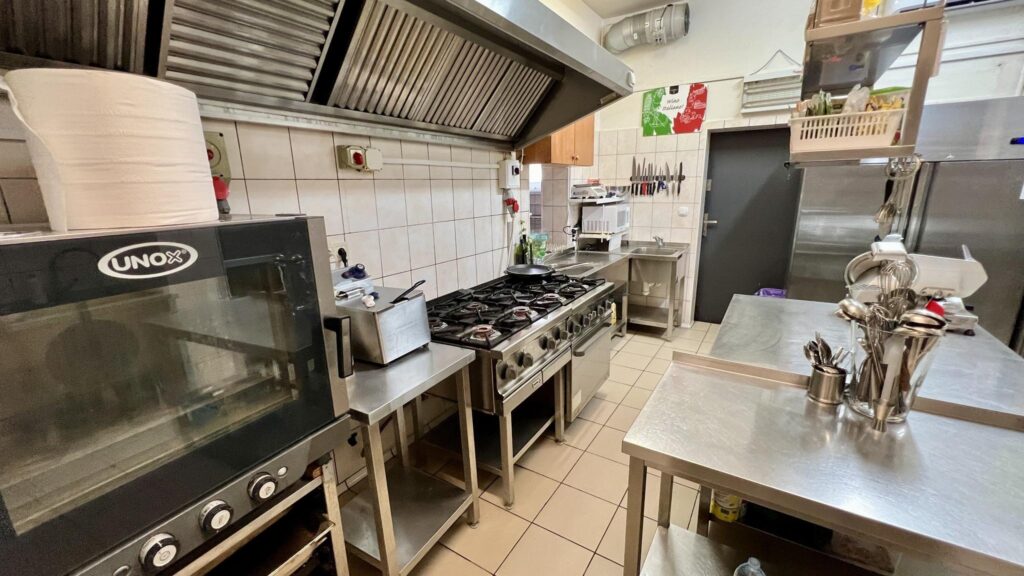 Dziwnów 48 miejsc noclegowych z restauracją - zdjęcie 28