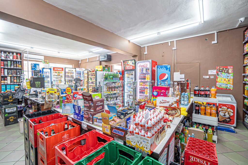Na sprzedaż lokal użytkowy, parter, duże witryny - zdjęcie 8