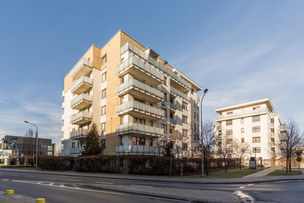 Piękny apartament z widokiem na 3 strony świata - zdjęcie 19