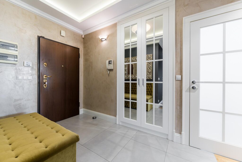Piękny apartament z widokiem na 3 strony świata - zdjęcie 14