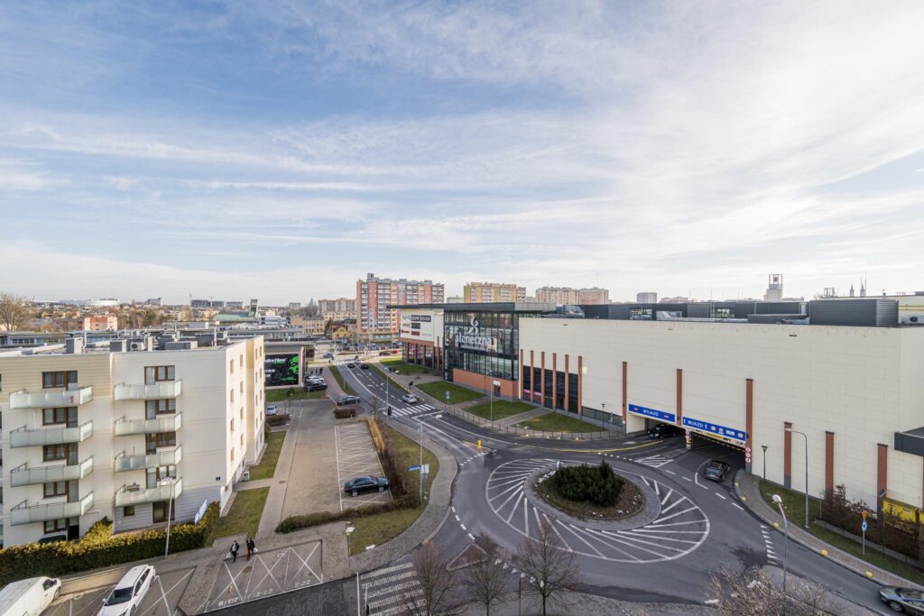Piękny apartament z widokiem na 3 strony świata - zdjęcie 17