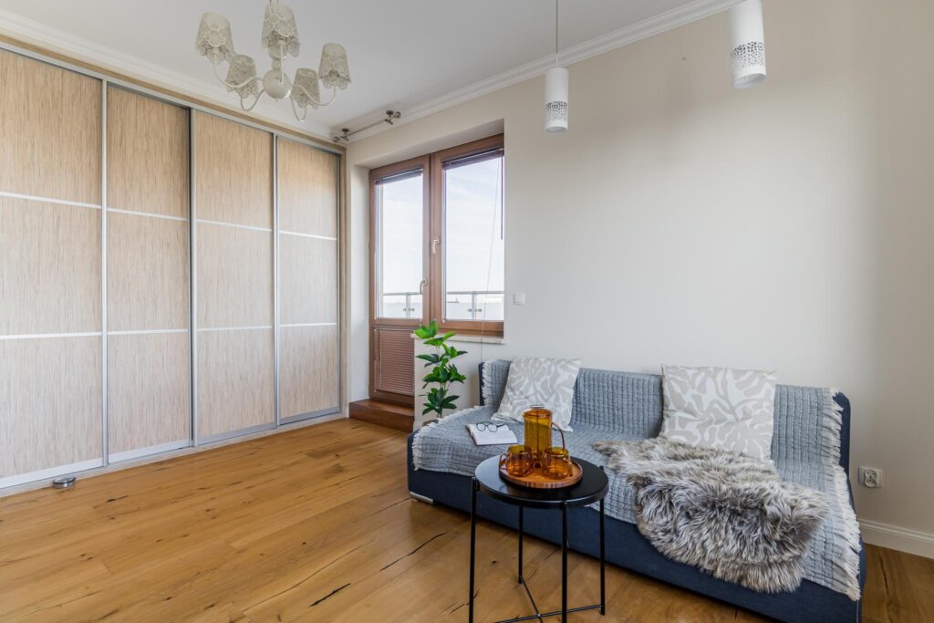 Piękny apartament z widokiem na 3 strony świata - zdjęcie 15