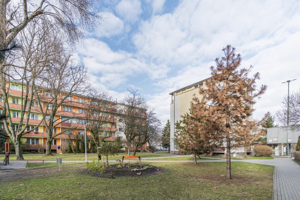 Kawalerka z potencjałem 25m2 na Hynka - zdjęcie 12