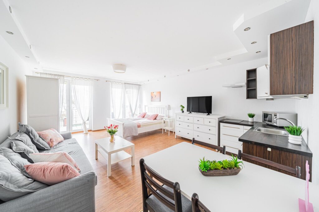 Apartament 1-pokojowy z ogródkiem, blisko morza !! - zdjęcie 2