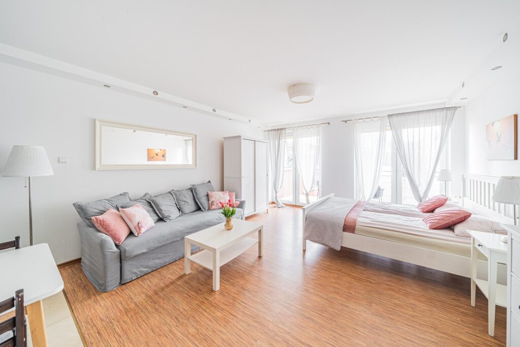 Apartament 1-pokojowy z ogródkiem, blisko morza !! - zdjęcie 1