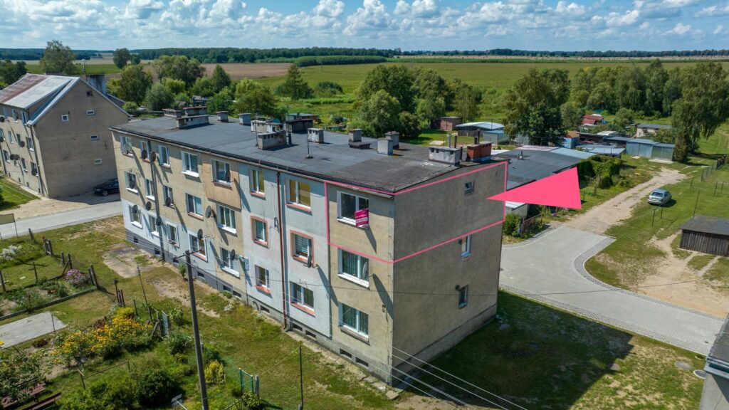 Mieszkanie z działką w Gołębiewie - zdjęcie 3