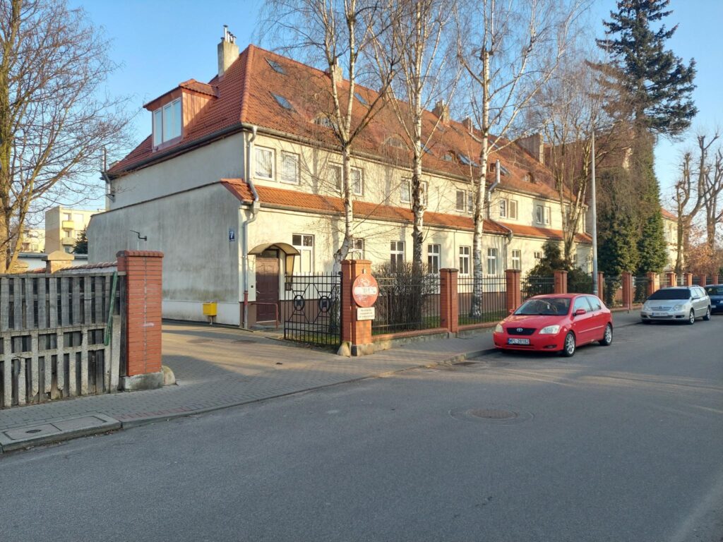 Mieszkanie trzypokojowe przy ul. Fałata w Malborku - zdjęcie 1