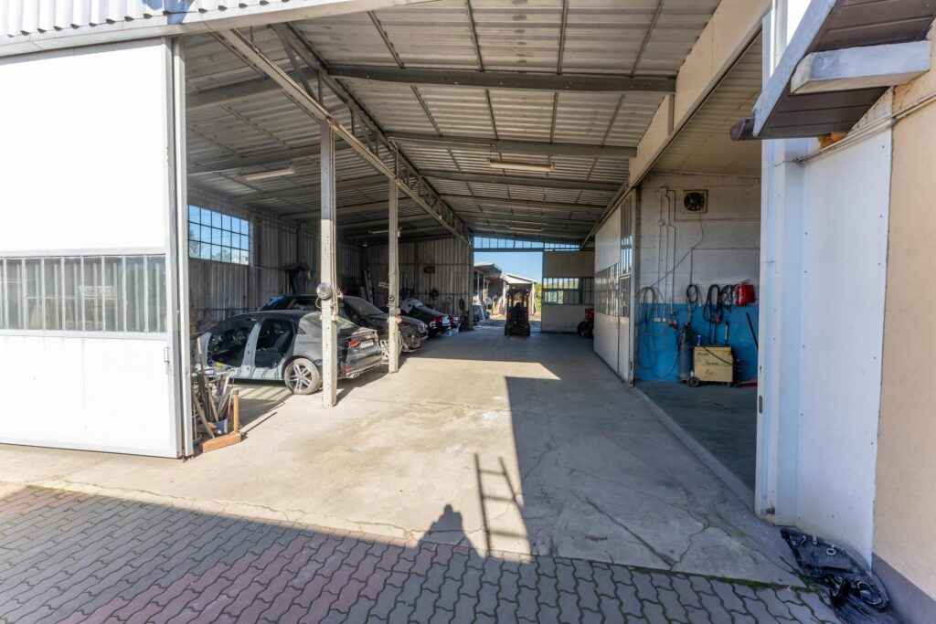 Dom 204 m² z warsztatem – idealny wybór! - zdjęcie 10