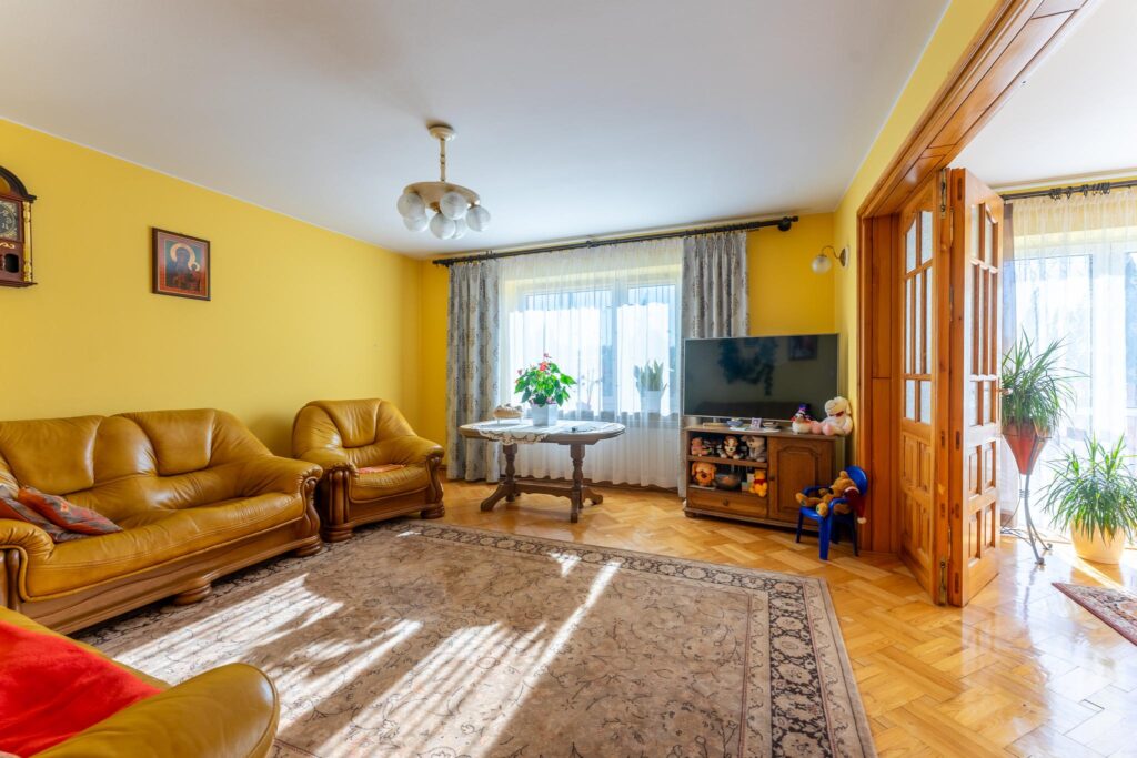 Dom 204 m² z warsztatem – idealny wybór! - zdjęcie 17
