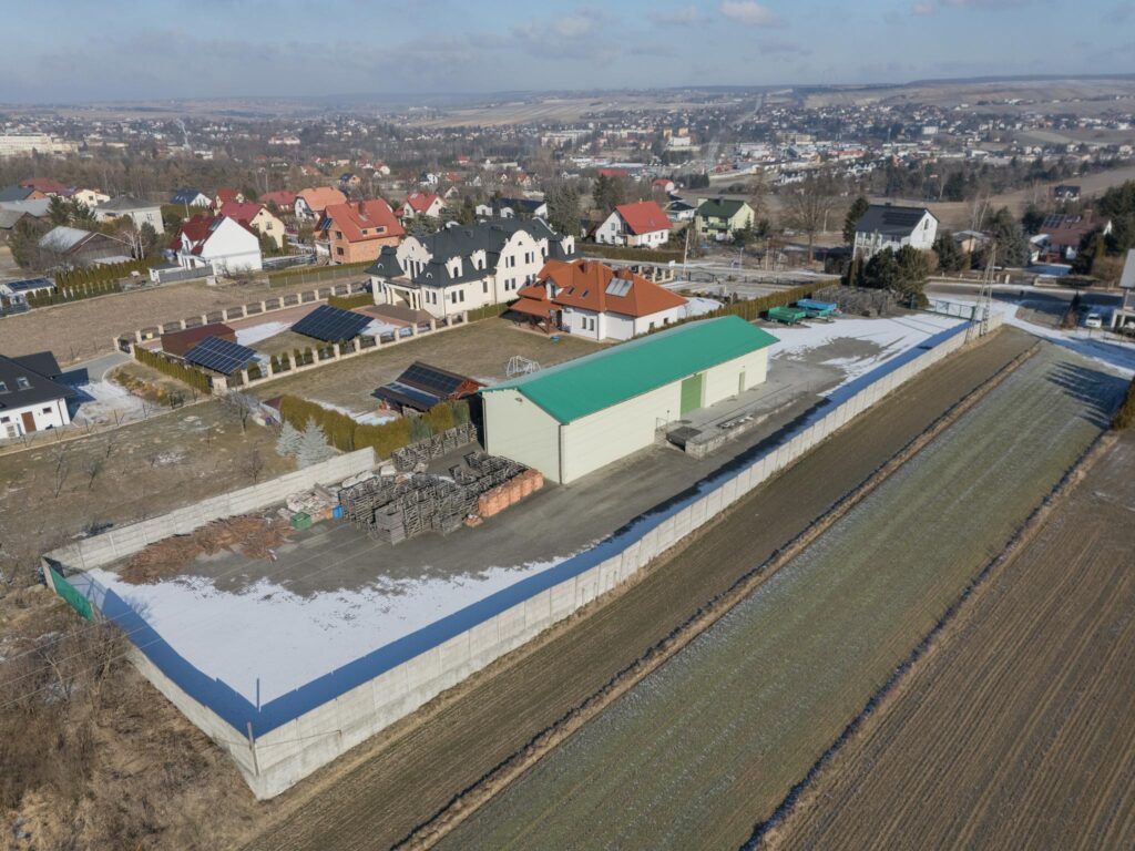 Hala magazynowa z rampą i placem - Miechów - zdjęcie 8