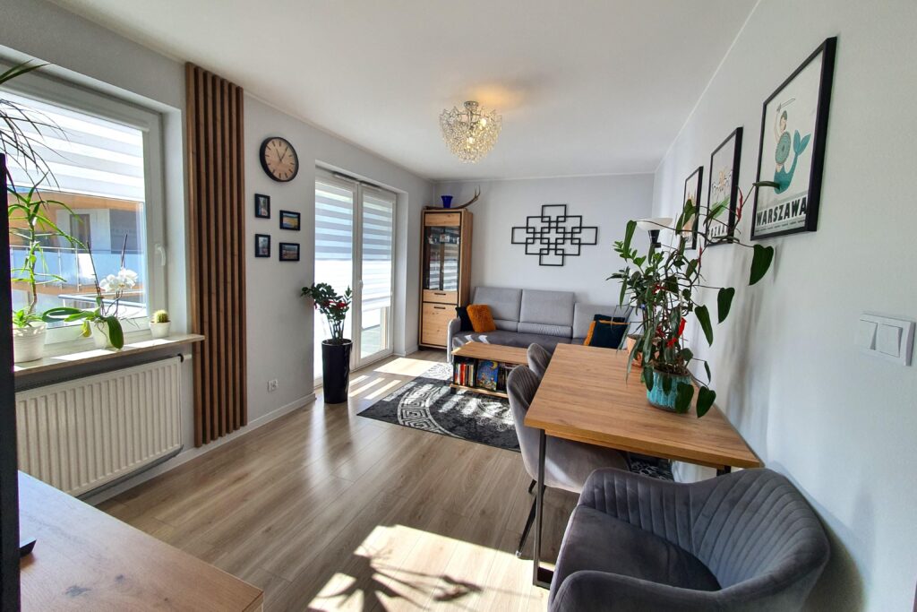Apartament w otoczeniu zieleni - zdjęcie 2