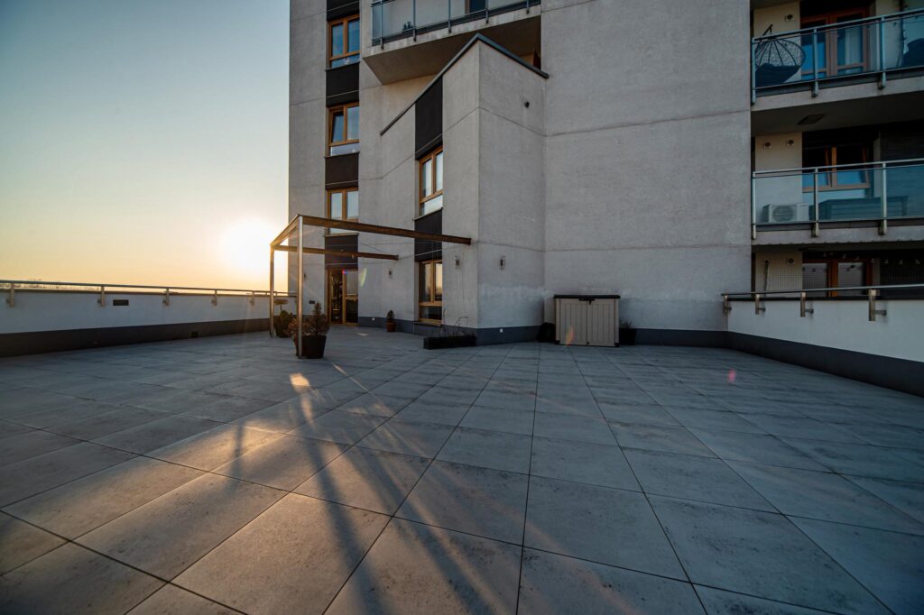 Ekskluzywny apartament z tarasem 127 m2 - zdjęcie 19