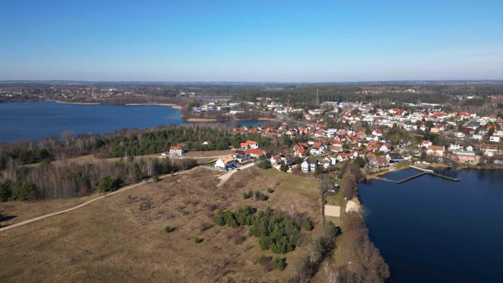 Urokliwa działka nad Jeziorem Ukiel - zdjęcie 8