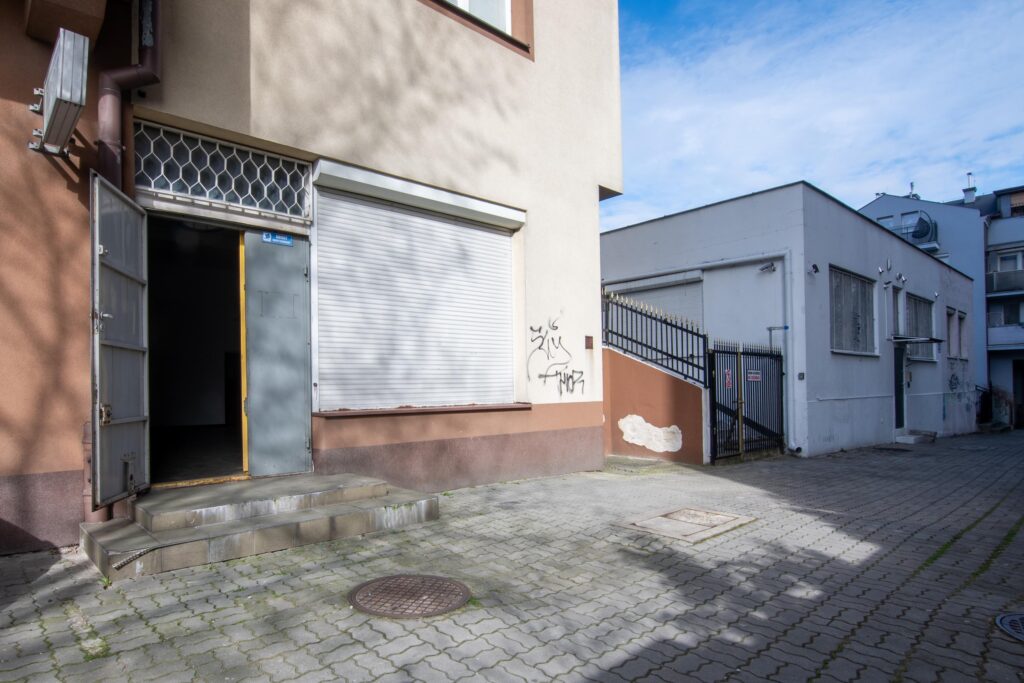Przestronny lokal o powierzchni 71m2 w Centrum - zdjęcie 10