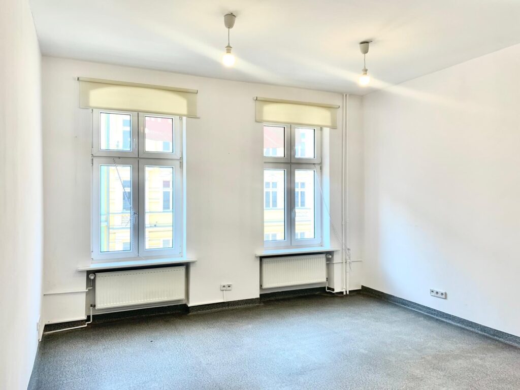 125 m² na deptaku Bogusława - świetna inwestycja - zdjęcie 3