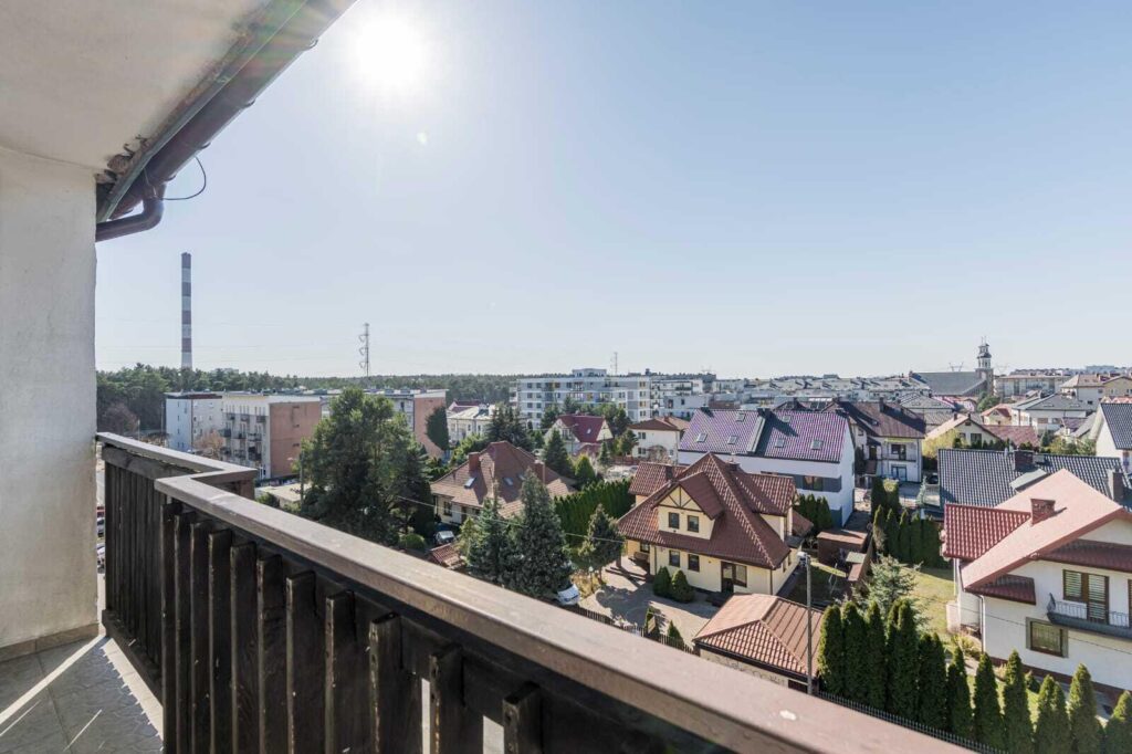 Widne dwupokojowe mieszkanie w centrum Ząbek - zdjęcie 8