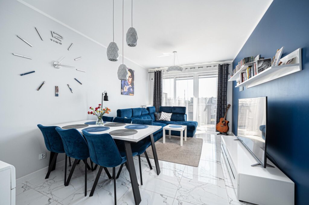 Śliczny apartament na Żeraniu z dwoma balkonami - zdjęcie 1