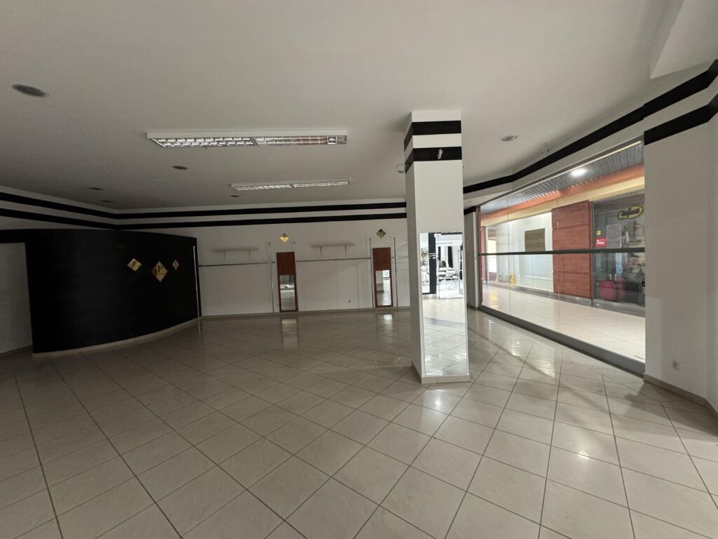 Lokal w galerii handlowej do wynajęcia - zdjęcie 6