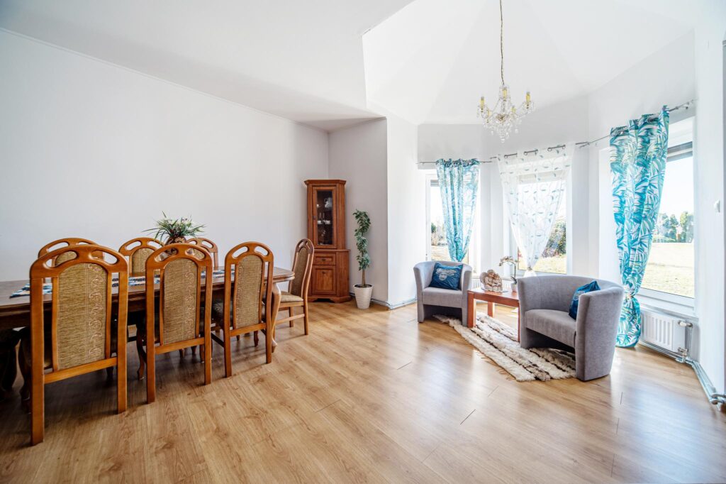 Przepiękny teren 7400 m2 z domem - zdjęcie 6