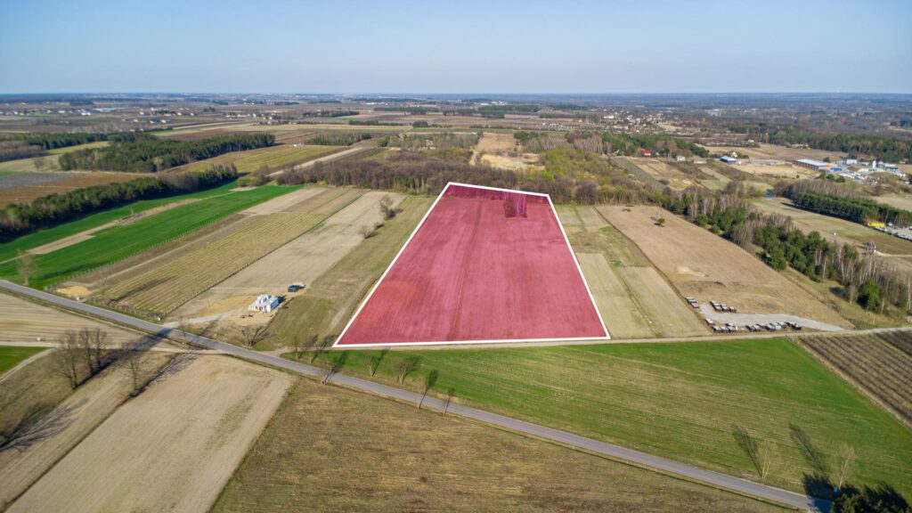 Teren inwestycji mieszkaniowej Promna 50600m2 - zdjęcie 2