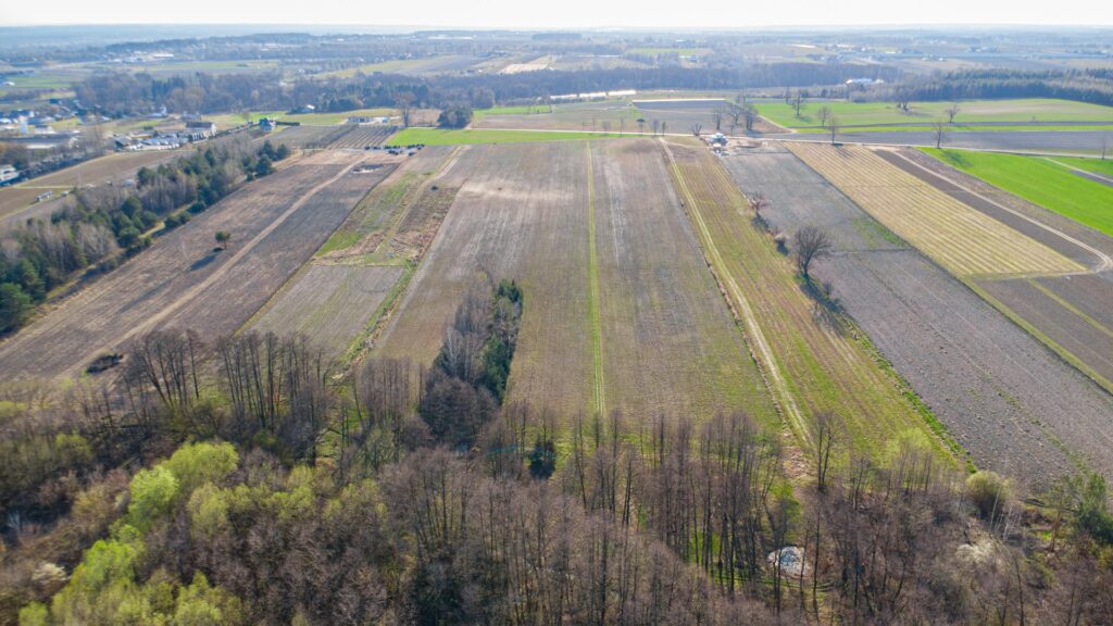 Teren inwestycji mieszkaniowej Promna 50600m2 - zdjęcie 21