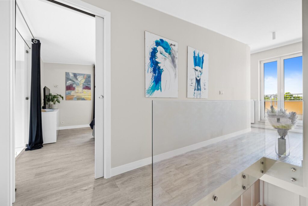 Apartament z widokiem na las i zatokę, 2 balkony - zdjęcie 10