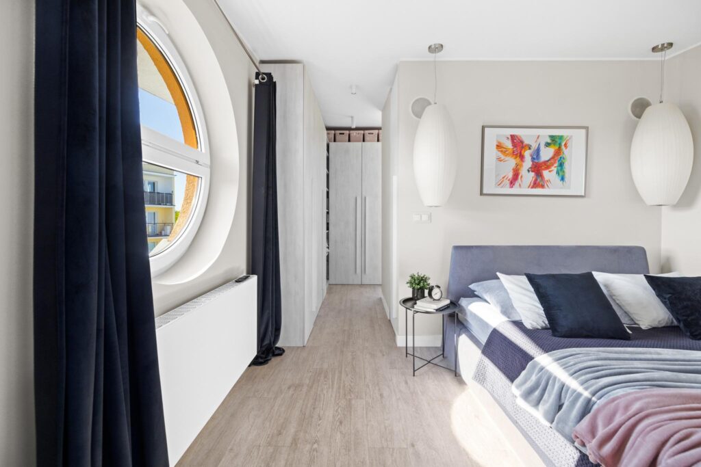 Apartament z widokiem na las i zatokę, 2 balkony - zdjęcie 11