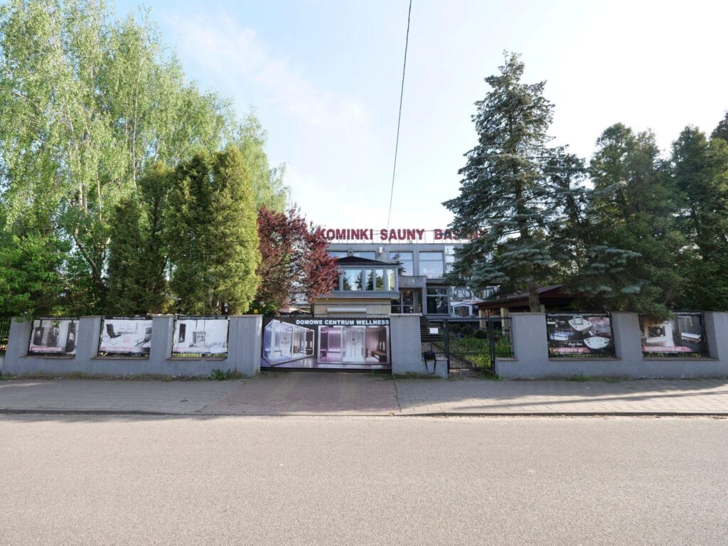 Duży dom z potencjałem komercyjnym w Łodzi - zdjęcie 1