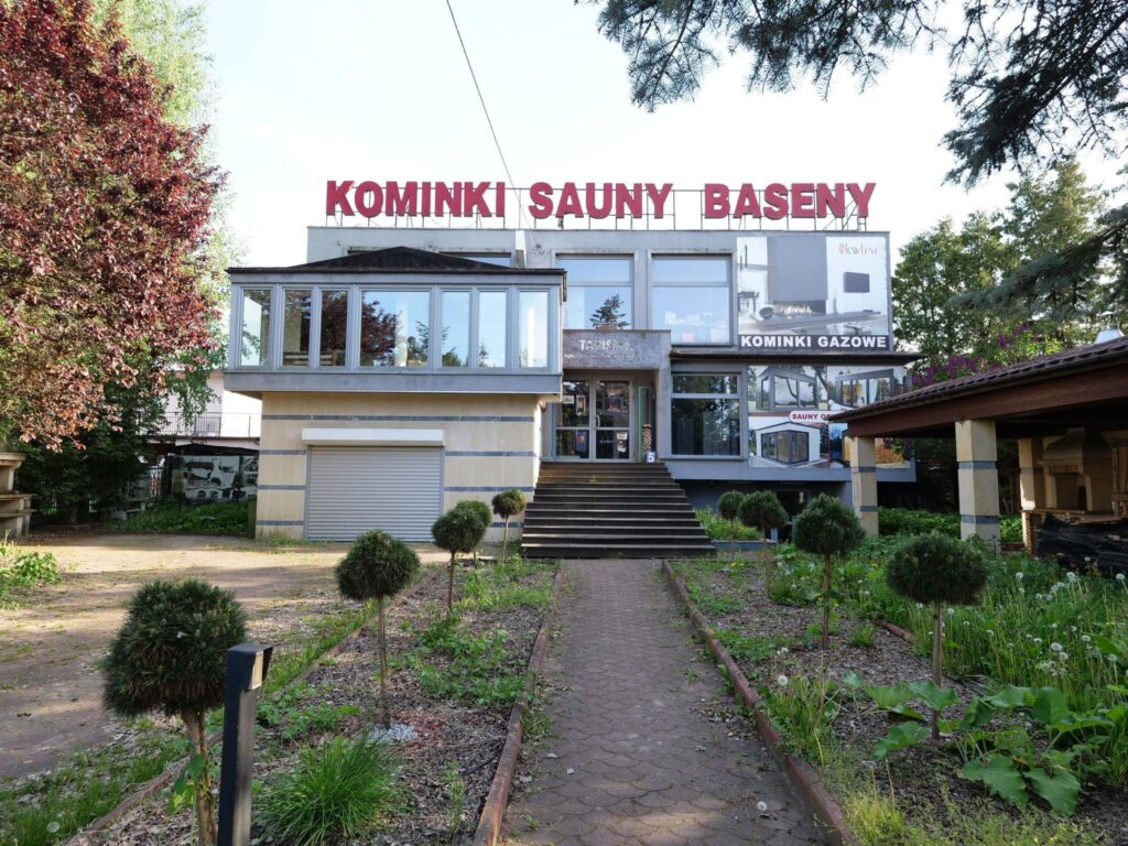 Duży dom z potencjałem komercyjnym w Łodzi - zdjęcie 3