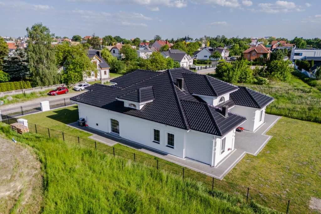 Elegancka rezydencja 360 m2, 6 pokoi pod Poznaniem - zdjęcie 5