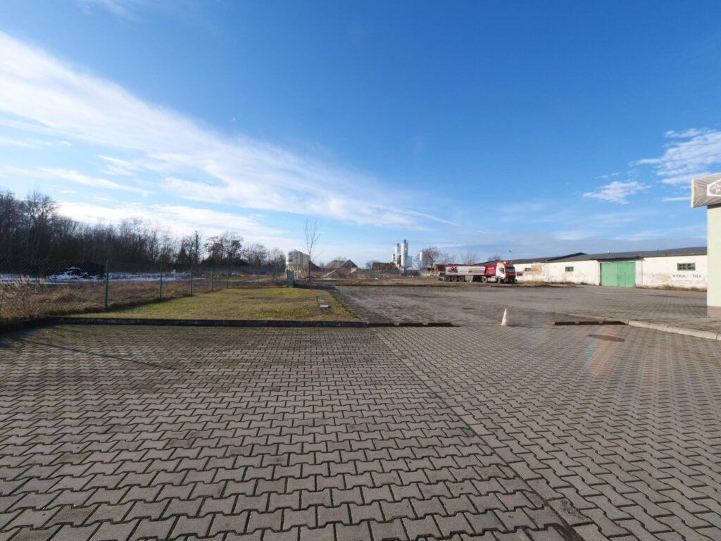 Działka inwestycyjna - zdjęcie 18
